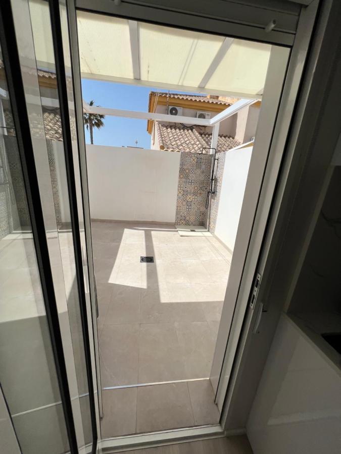 Bonito Adosado Con Piscina A 200 M De La Playa Apartment El Mojon  ภายนอก รูปภาพ