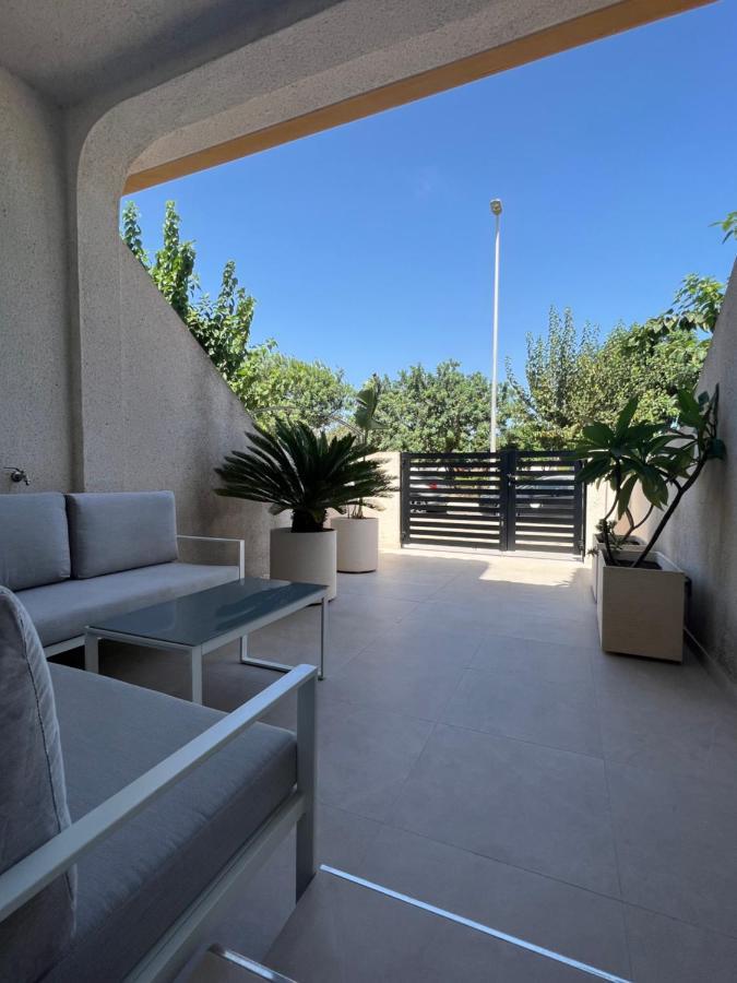 Bonito Adosado Con Piscina A 200 M De La Playa Apartment El Mojon  ภายนอก รูปภาพ